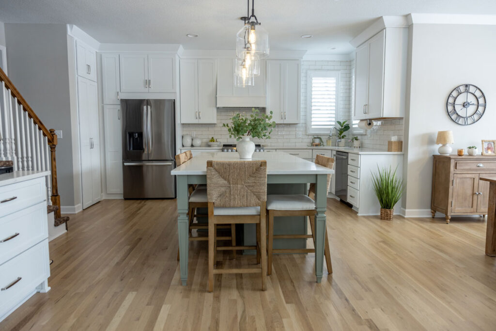 144th Pl Overland Park, KS Kitchen and Main Floor Remodel