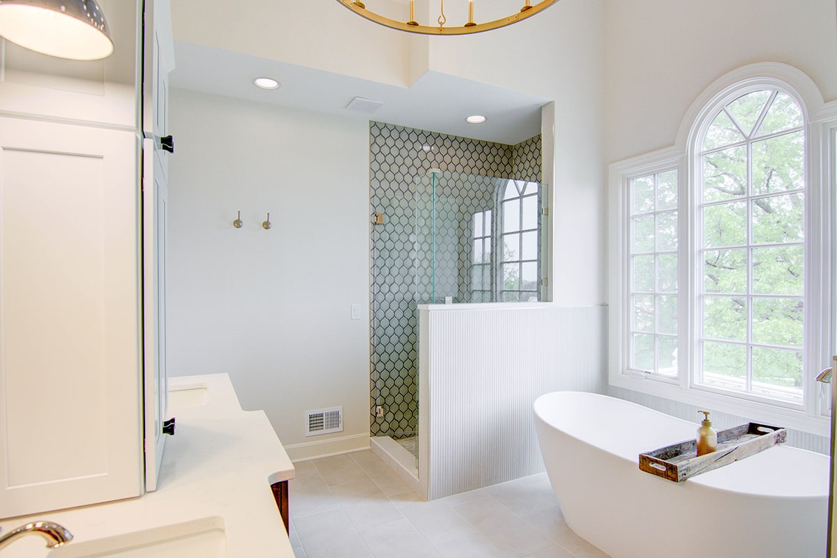 Outlook St, Leawood, KS Primary Suite & Upper Level Renovation Image